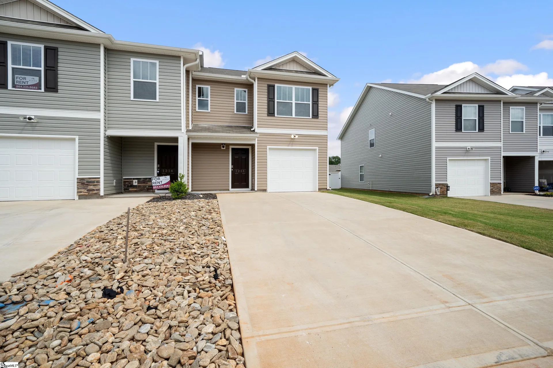Property image 1 at 1112 S Norwhich Lane, Spartanburg, SC 29301