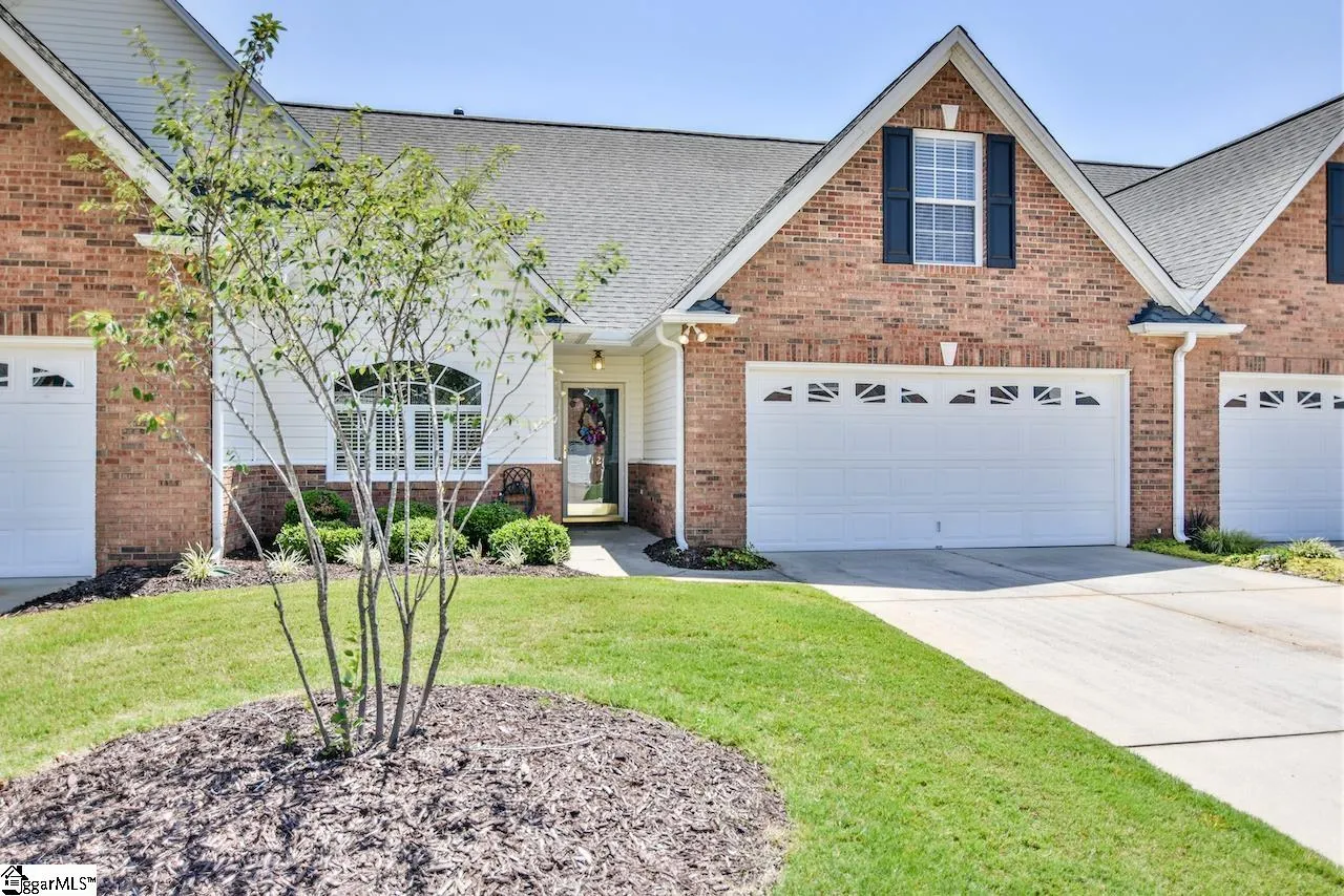 Property image 2 at 112 High Crest Court, Simpsonville, SC 29681