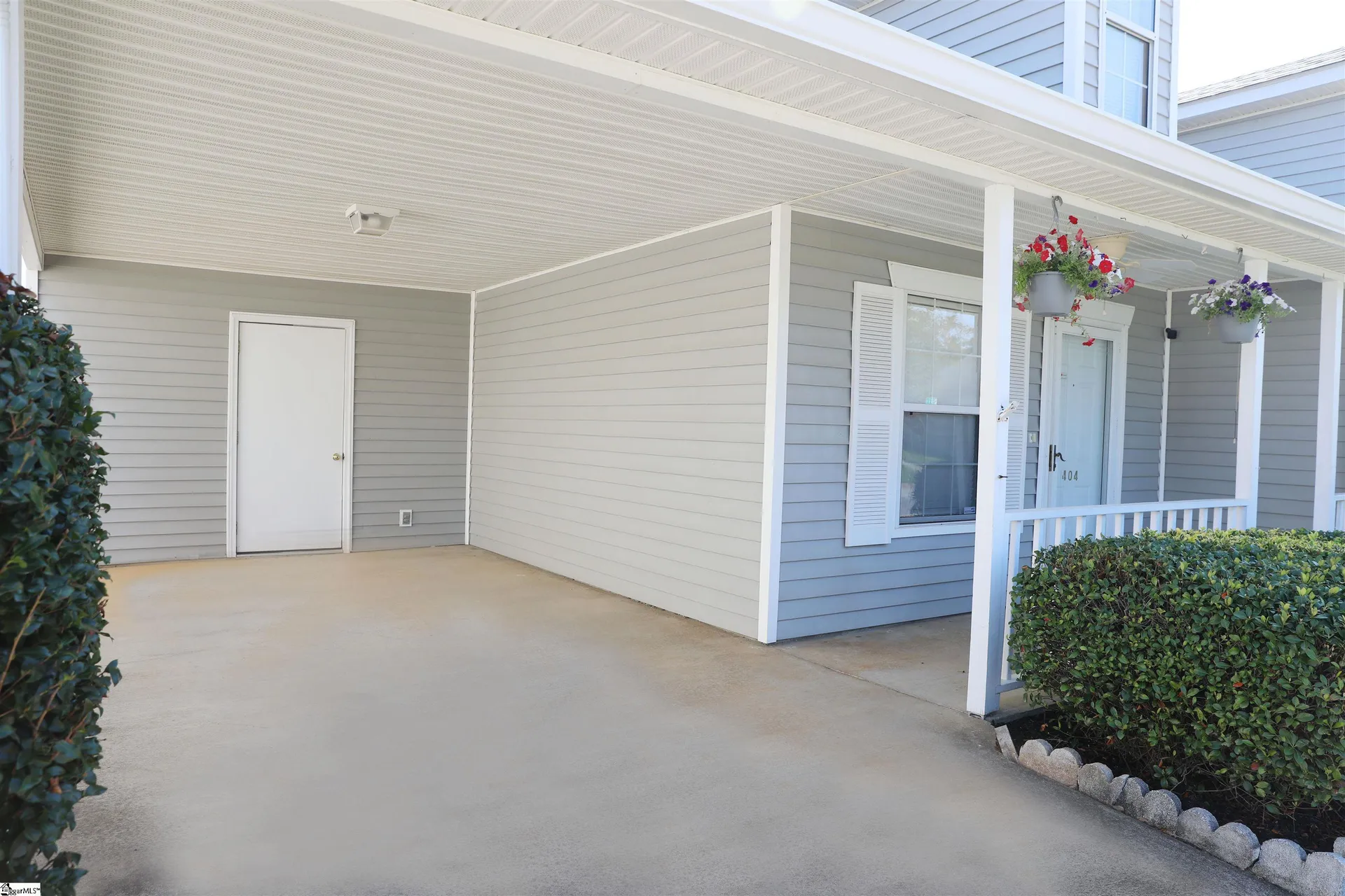 Property image 3 at 404 Santa Fe Road, Moore, SC 29369