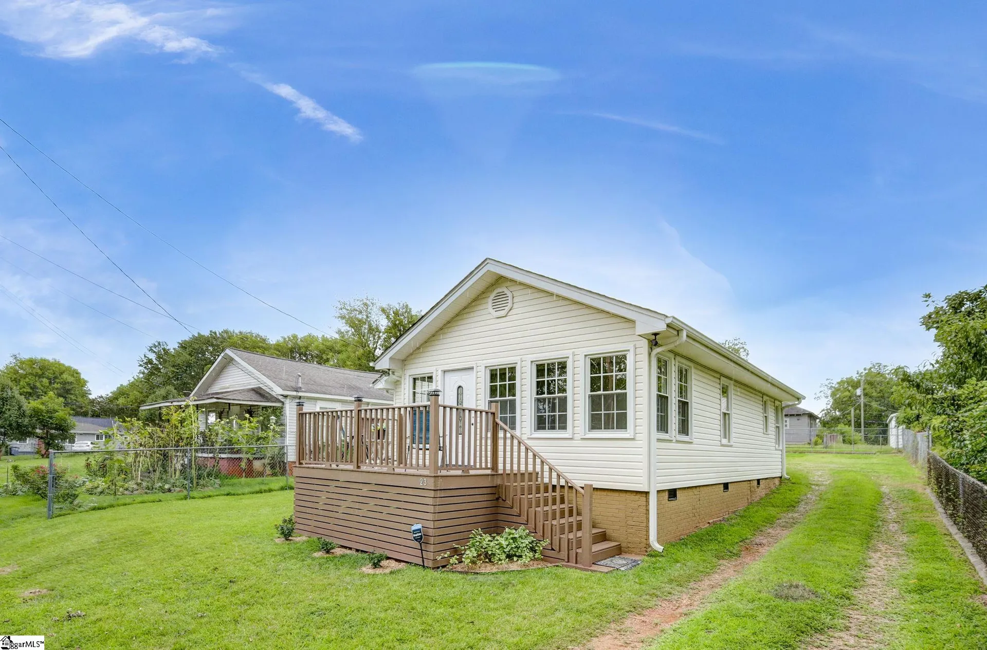 23 Highlawn Avenue