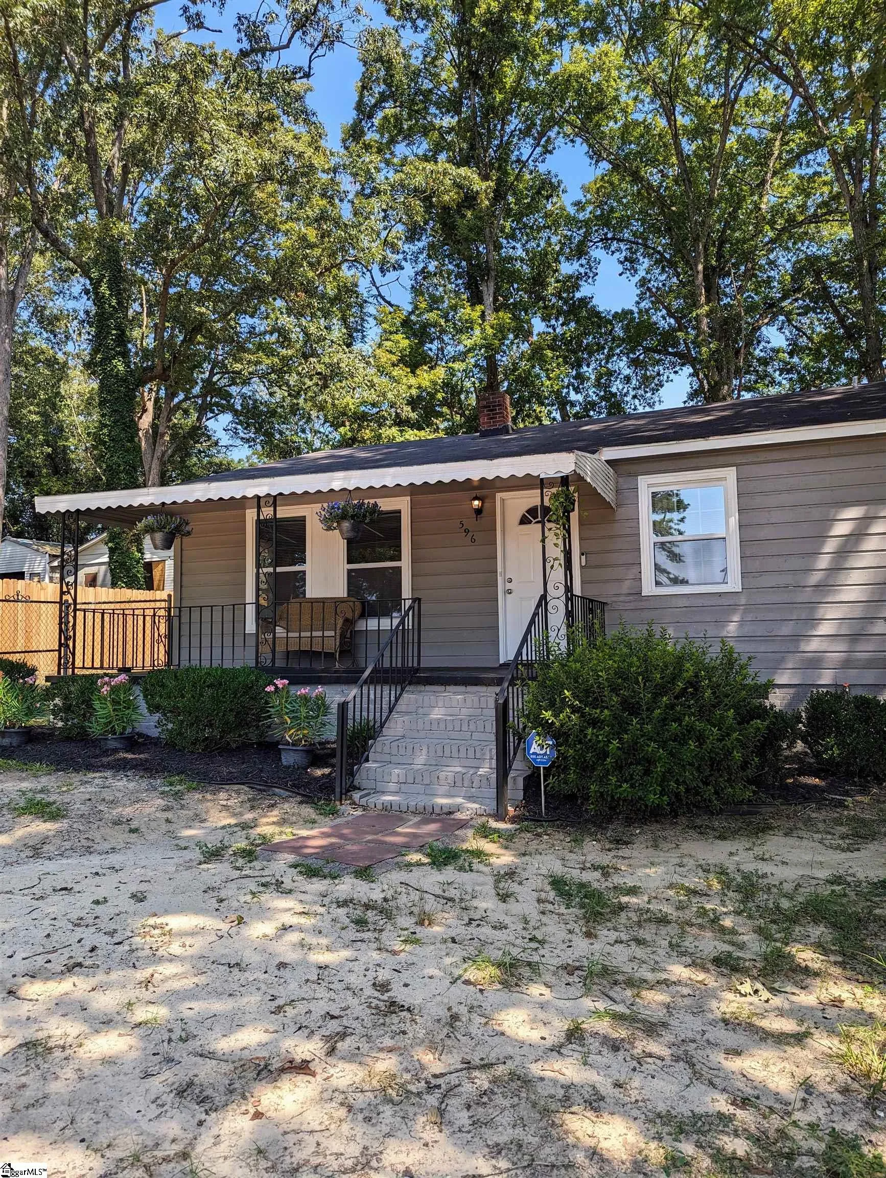 Property image 2 at 596 Davis Road, Piedmont, SC 29673
