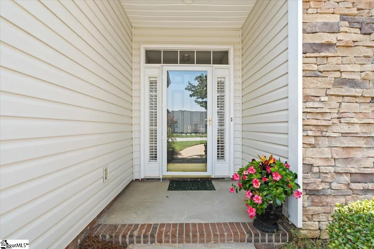 Property image 4 at 20 Cantera Circle, Greenville, SC 29615-6199