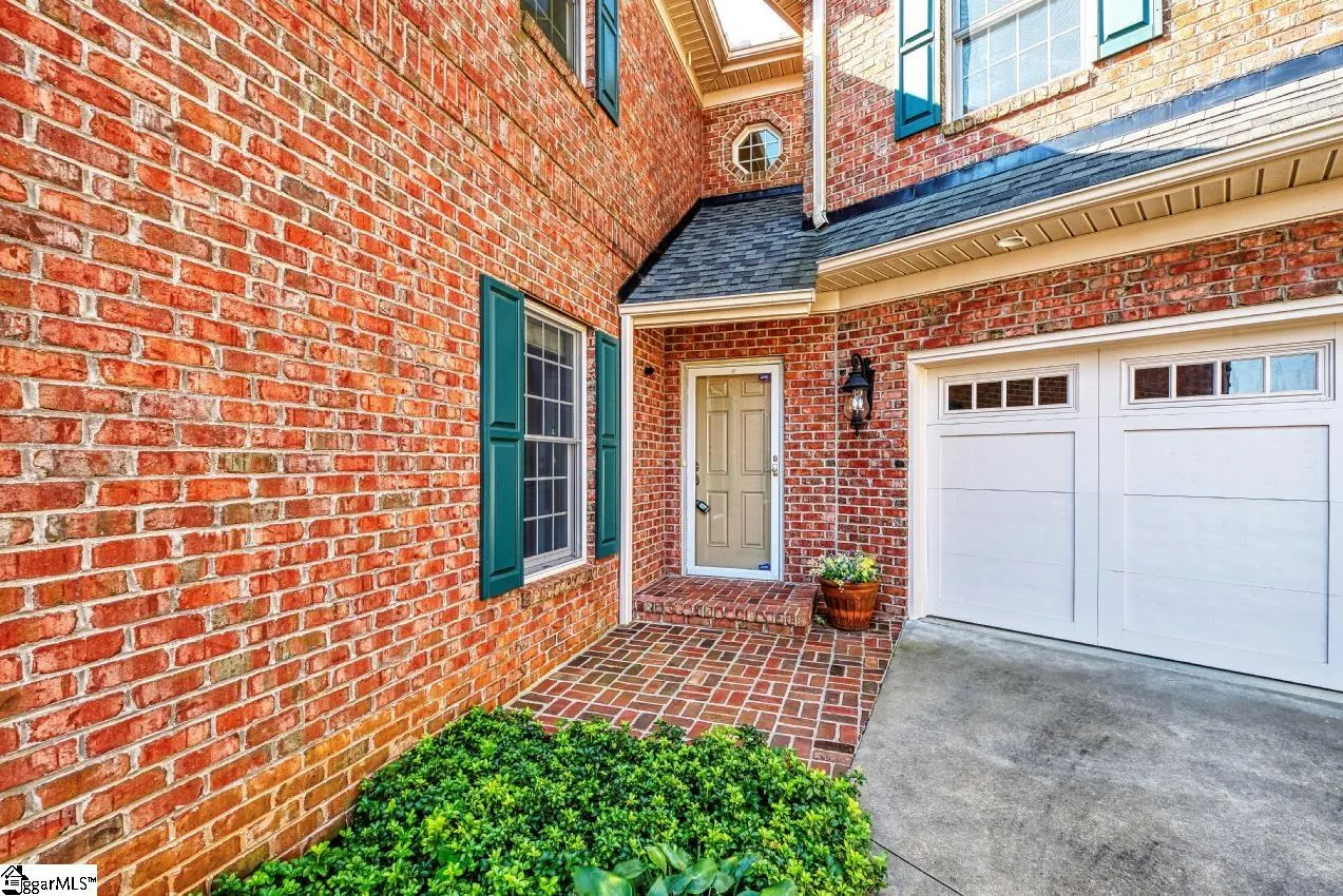 Property image 2 at 126 Lowther Hall Lane, Greenville, SC 29615