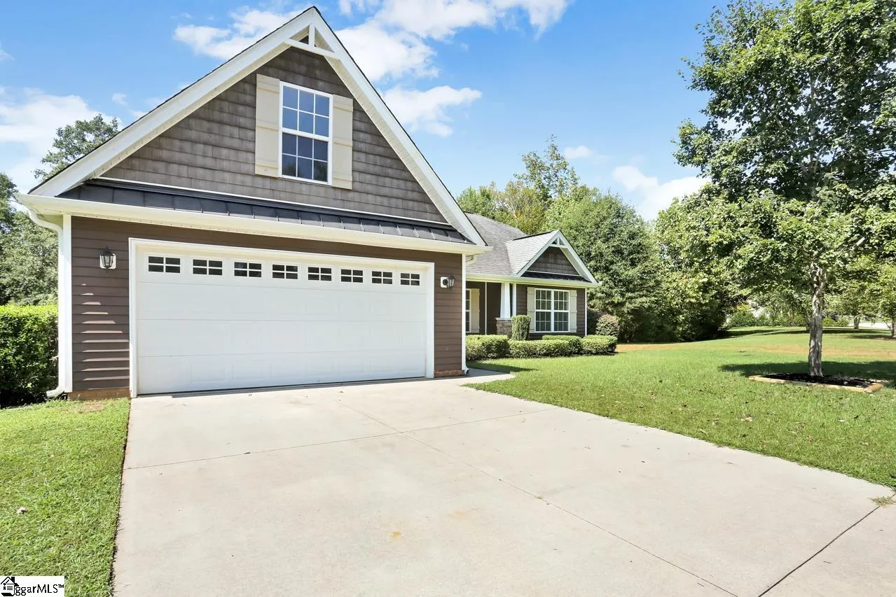 Property image 2 at 216 Finley Hill Court, Simpsonville, SC 29861