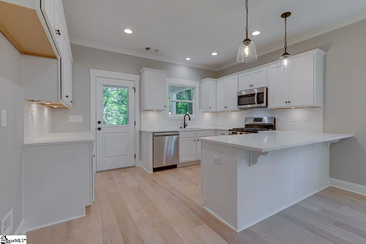 Property image 4 at 113B Catlin Circle, Greenville, SC 29607