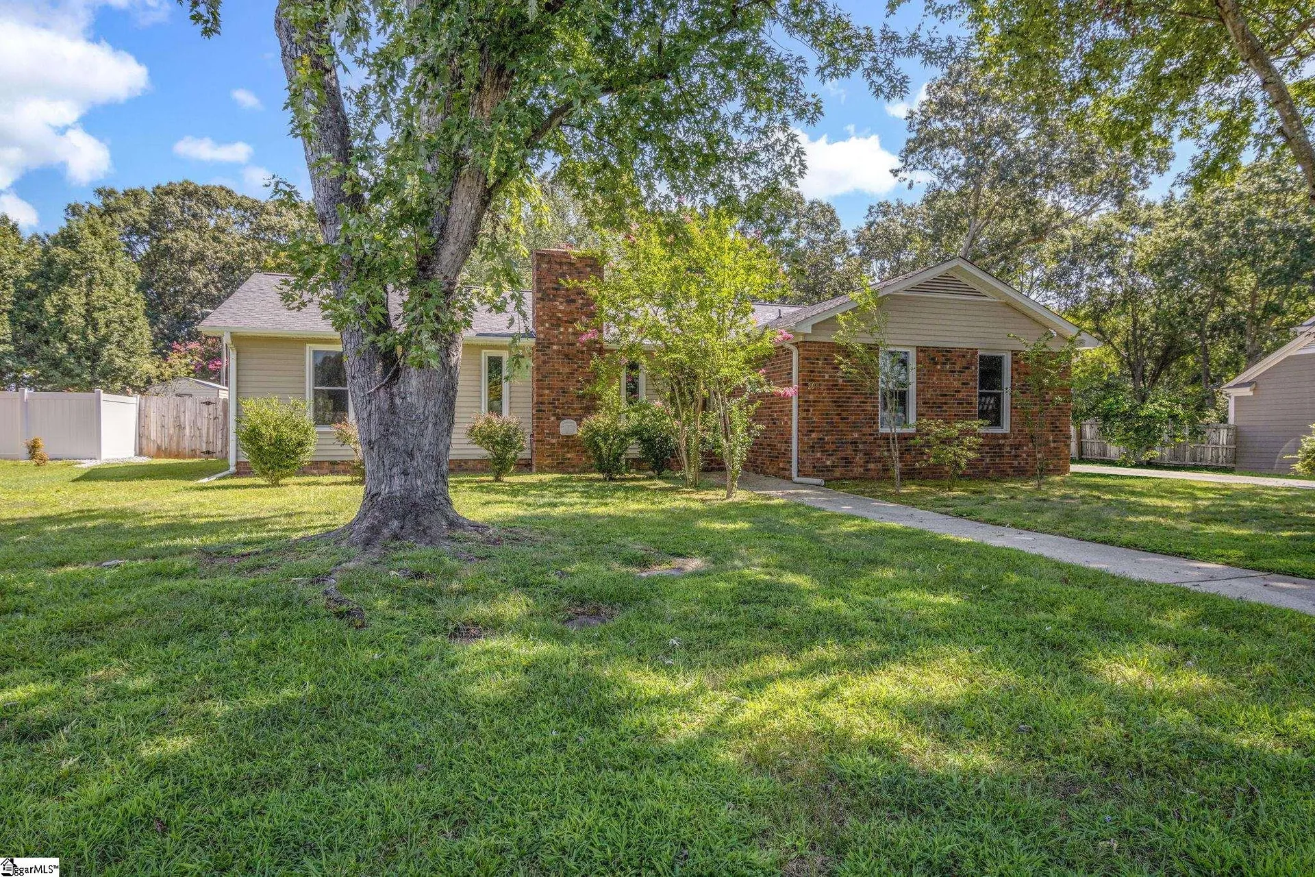 Property image 2 at 209 Governors Square, Greer, SC 29650
