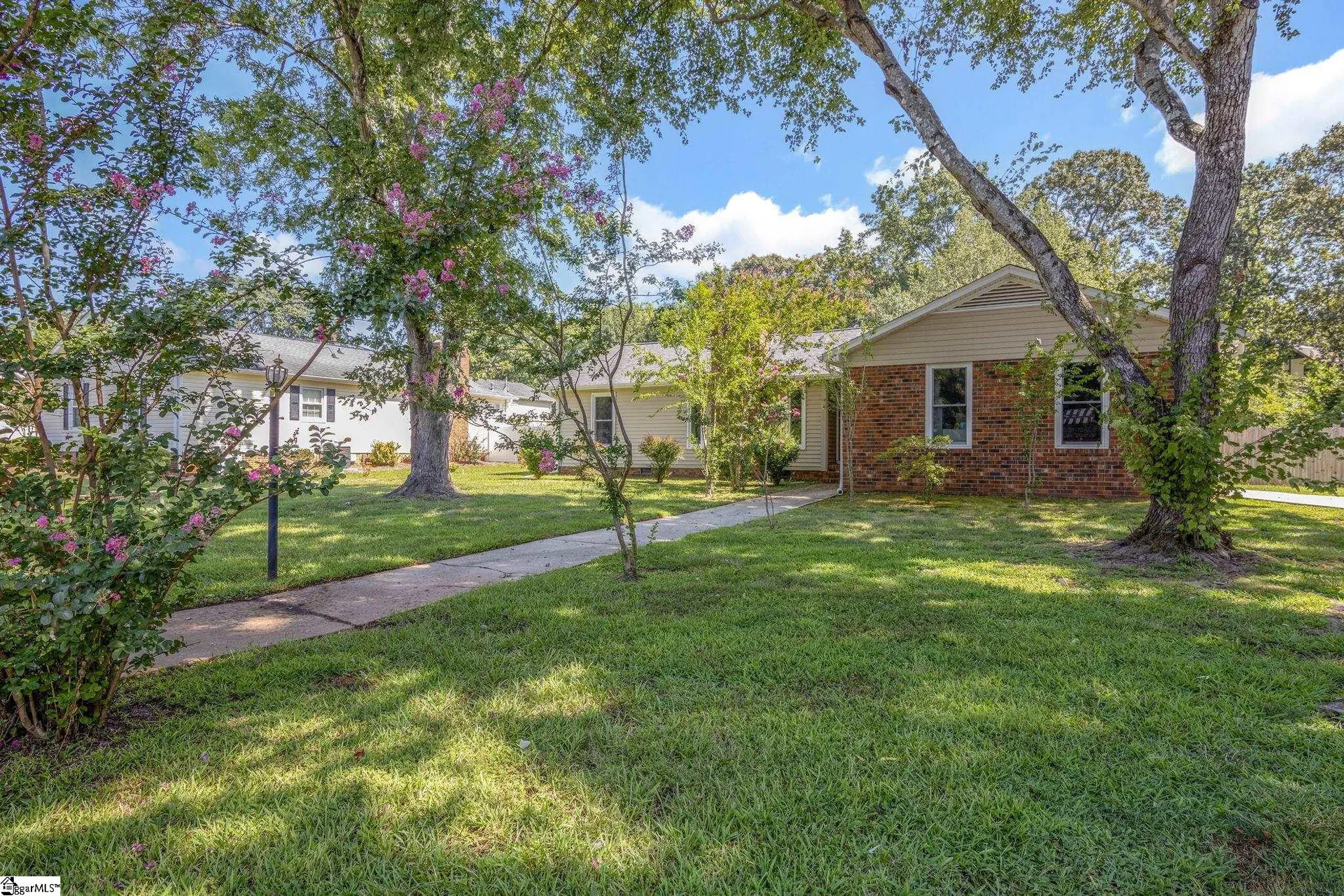 Property image 3 at 209 Governors Square, Greer, SC 29650