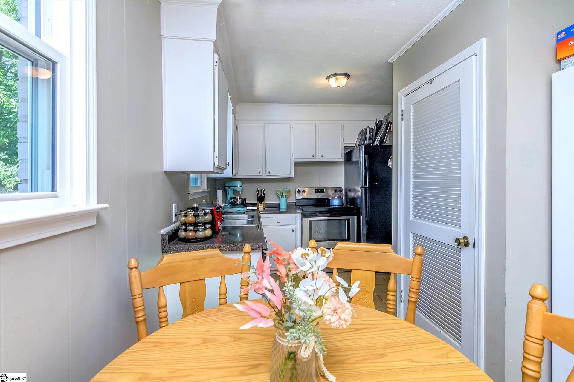 Property image 3 at 15 Melrose Road, Greenville, SC 29605