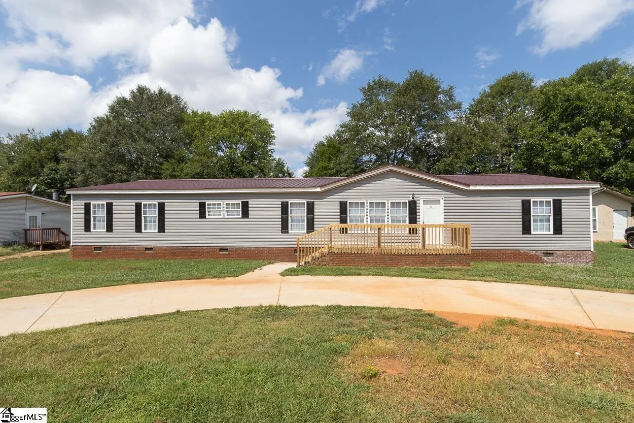 4 Hoston Drive