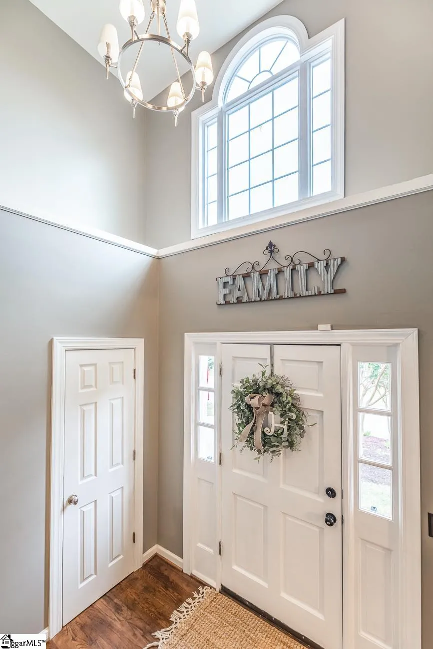 Property image 4 at 5 Mountainside Way, Greenville, SC 29609