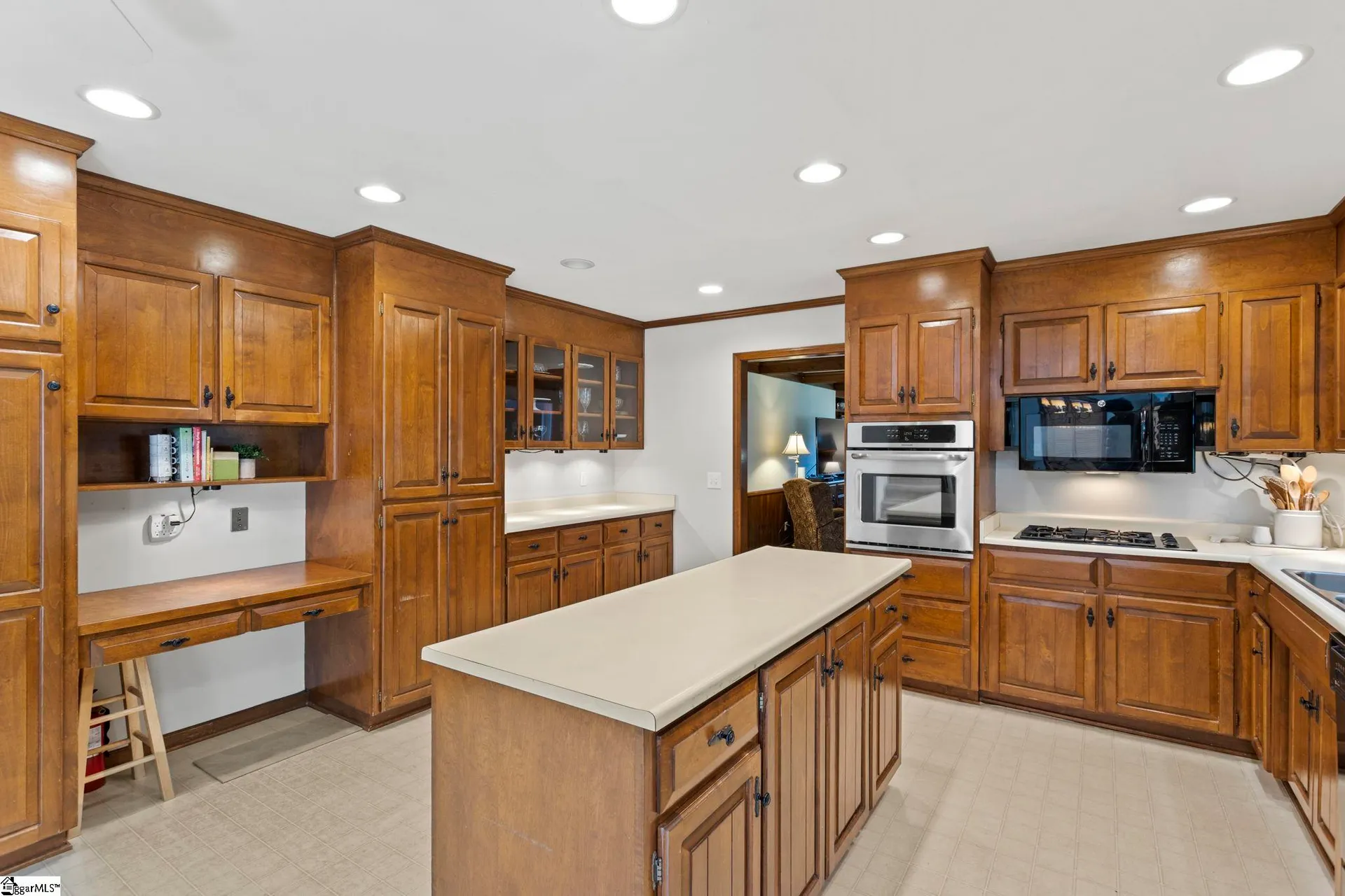 Property image 4 at 512 Providence Square, Greenville, SC 29615