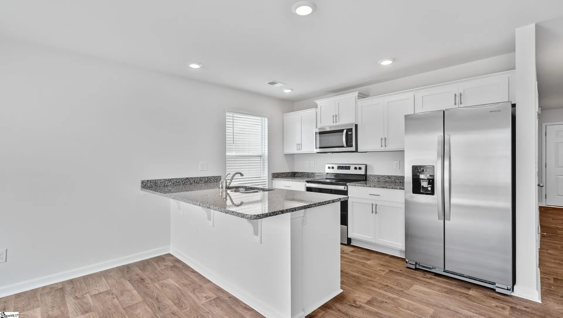 Property image 4 at 1105 S Norwhich Lane, Spartanburg, SC 29301