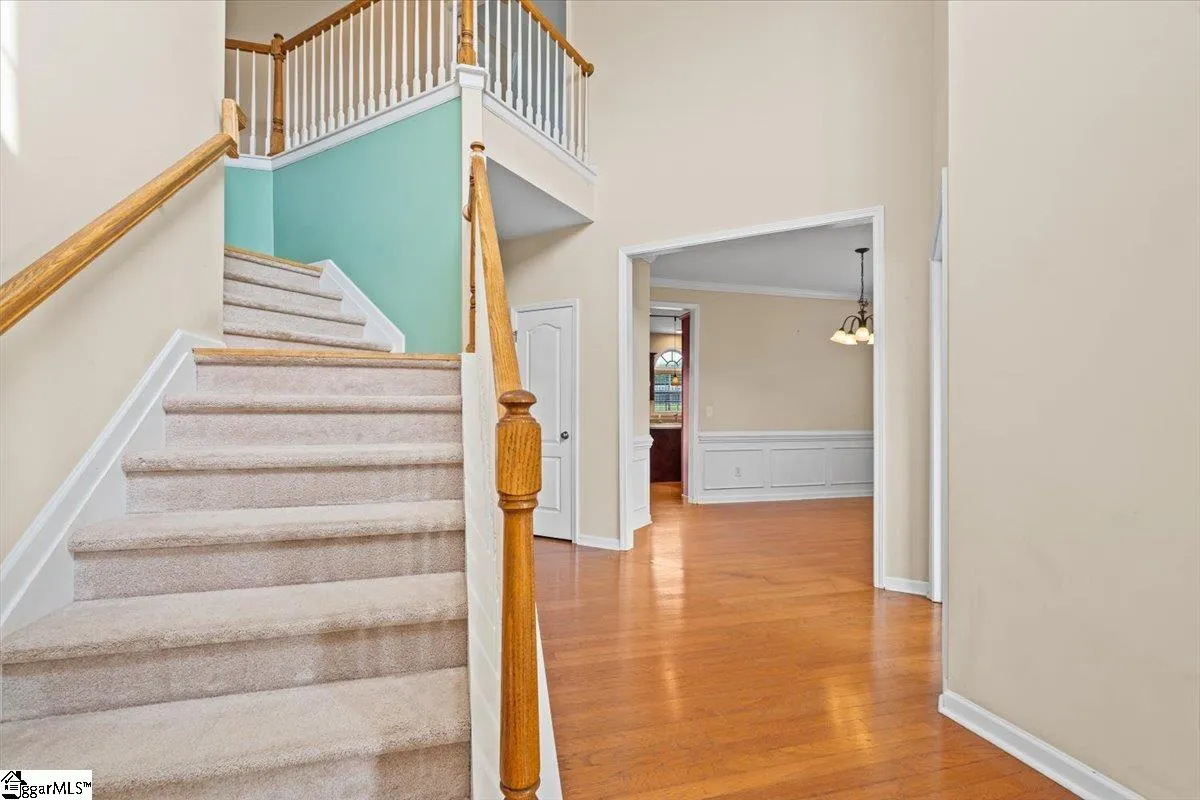 Property image 3 at 44 Hurshfield Court, Taylors, SC 29687