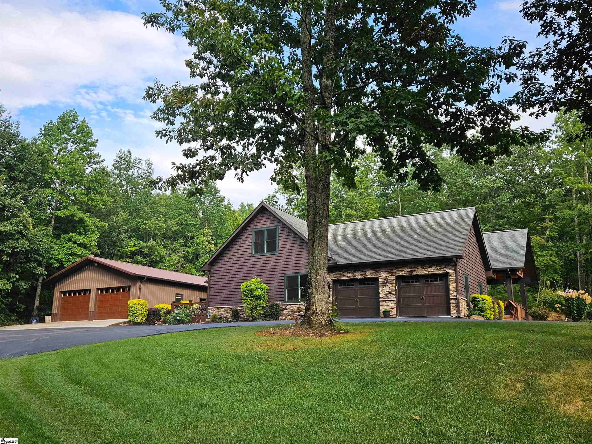 140 Glassy Falls Trail