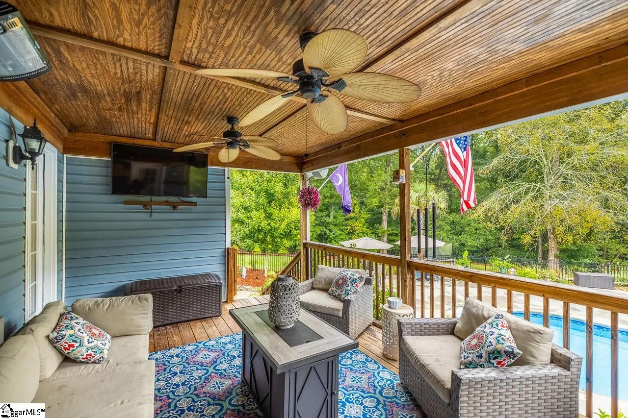 Property image 3 at 209 Quercus Run, Fountain Inn, SC 29644