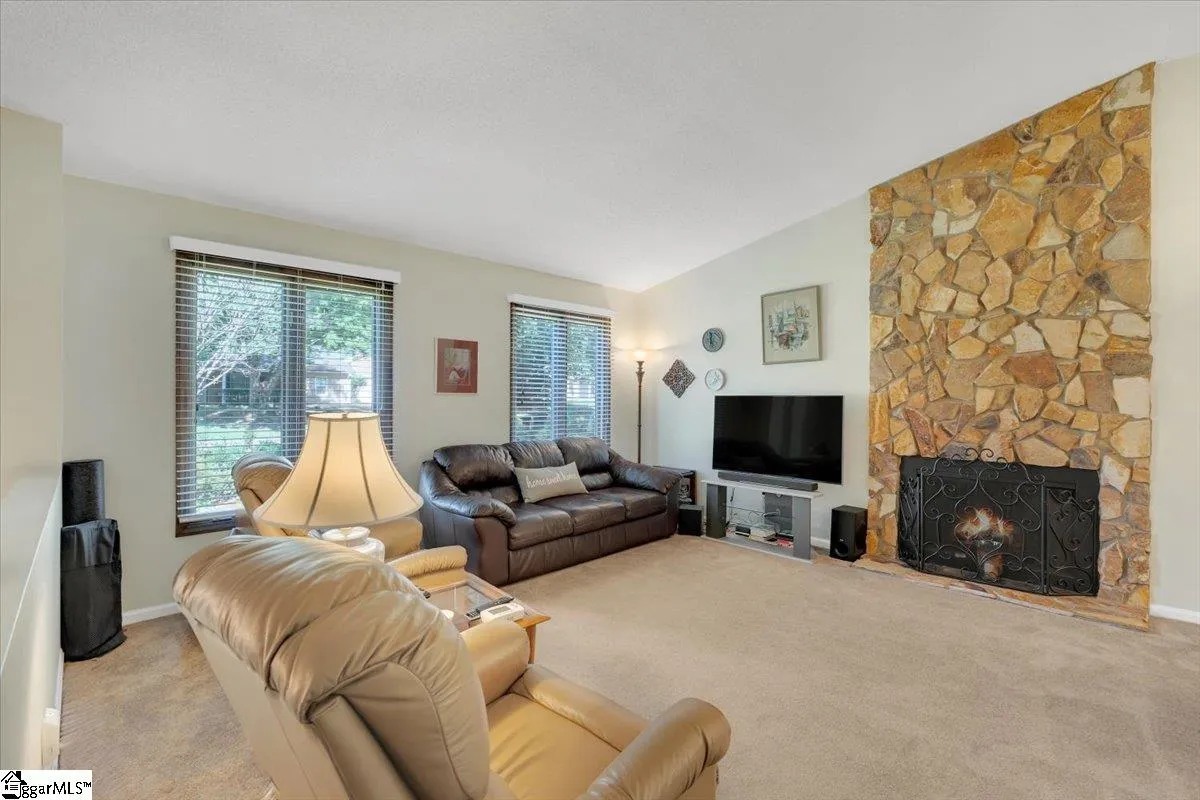 Property image 5 at 224 Hunters Trail, Greenville, SC 29615-4027