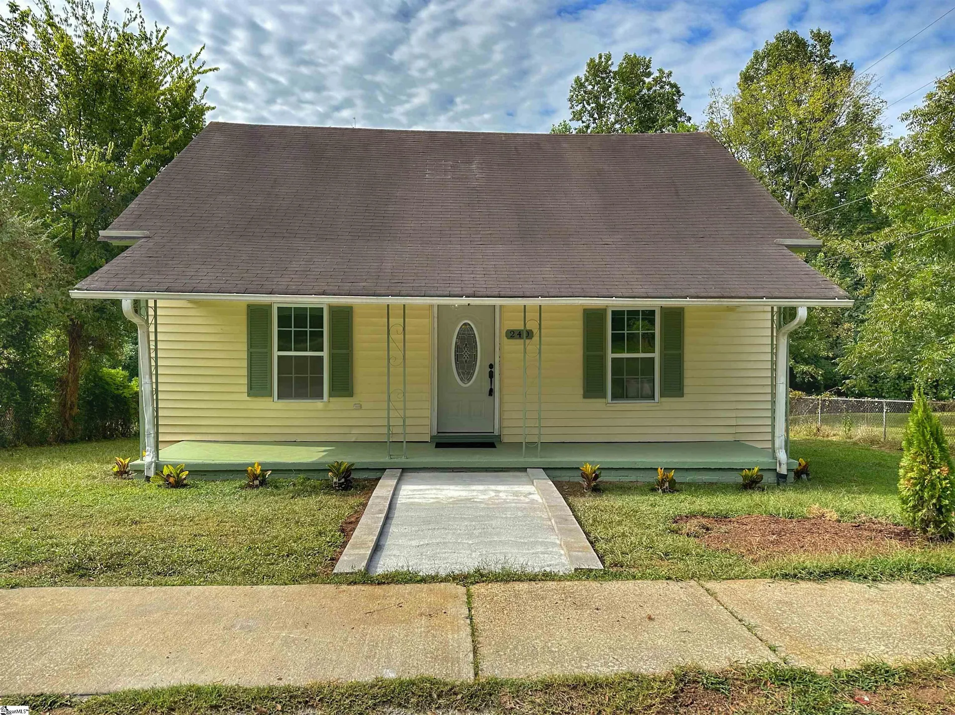 240 Beason Street