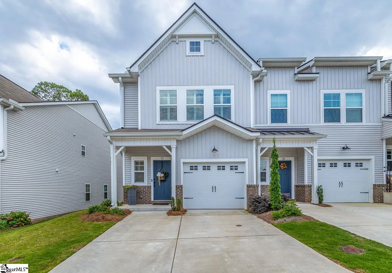 12 Jaycee Court