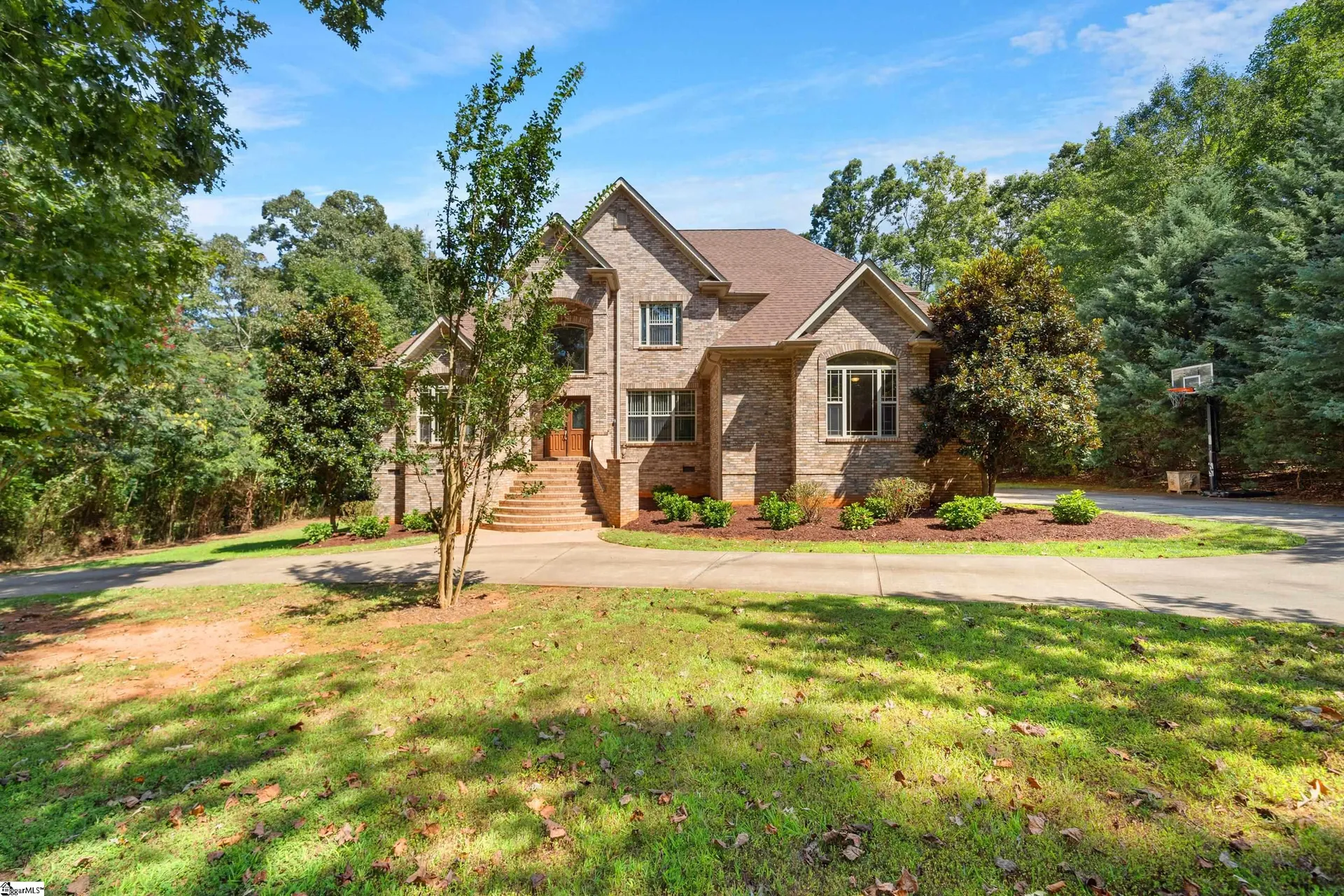 306 Crestview Lane