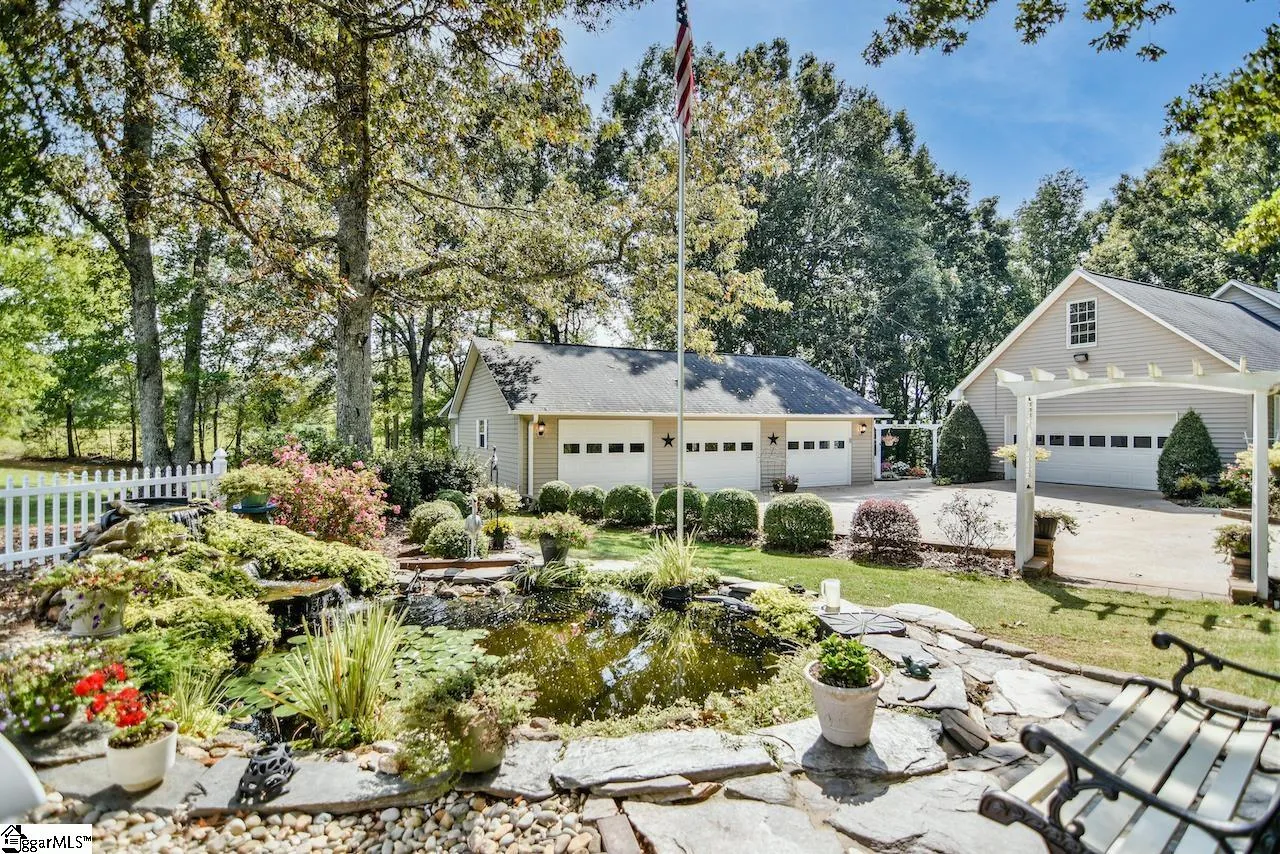 Property image 3 at 151 William Street, Fountain Inn, SC 29644