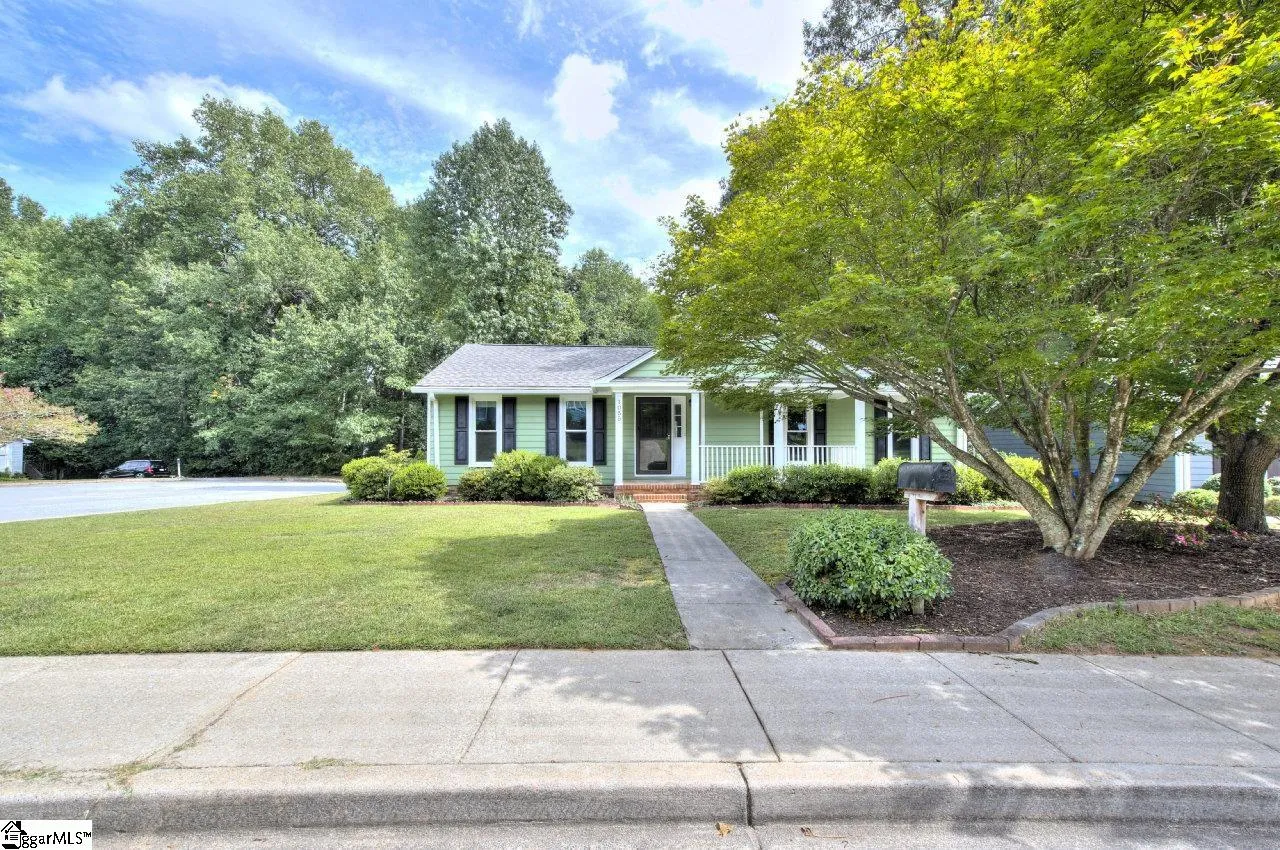 Property image 1 at 1055 Summit Drive, Greenville, SC 29609