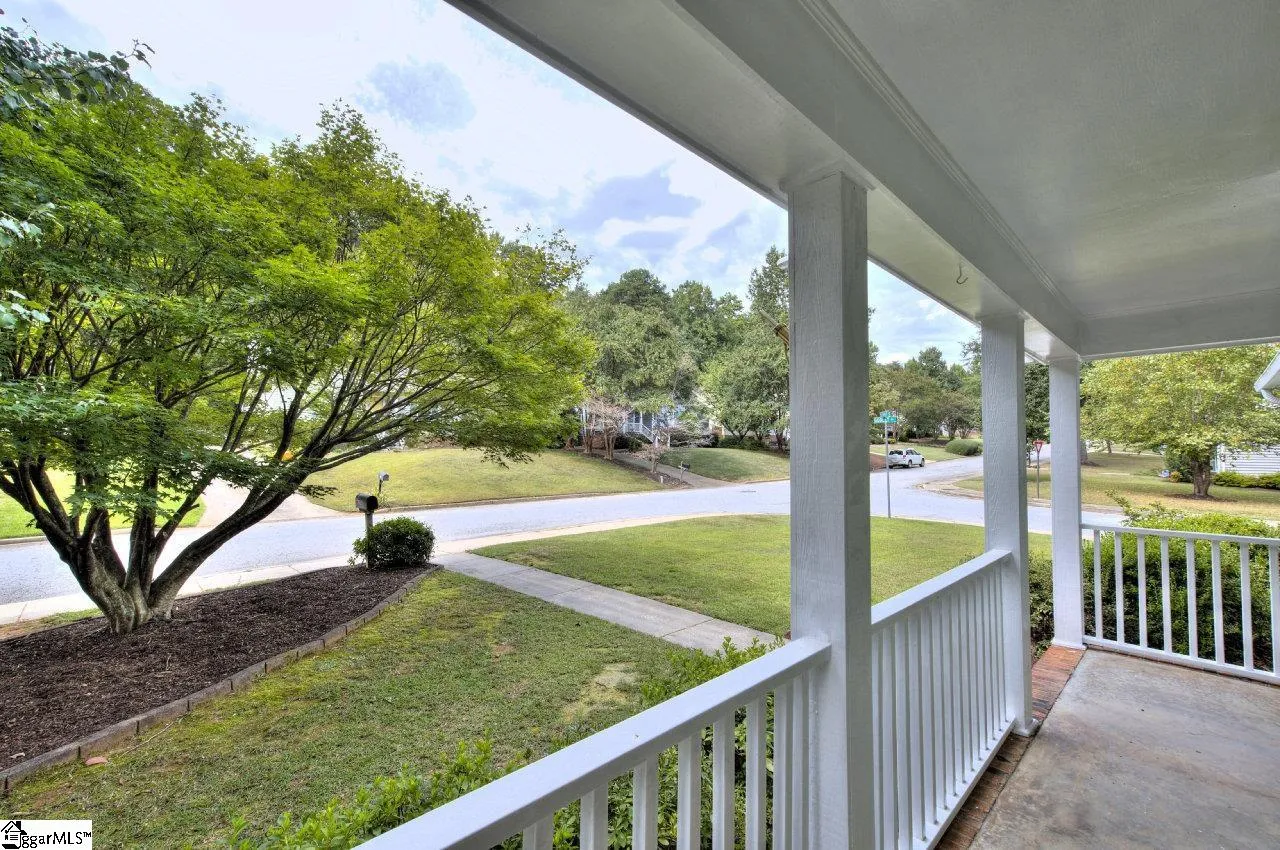 Property image 4 at 1055 Summit Drive, Greenville, SC 29609