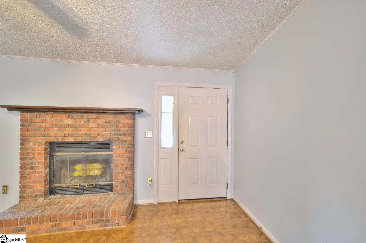 Property image 5 at 1055 Summit Drive, Greenville, SC 29609