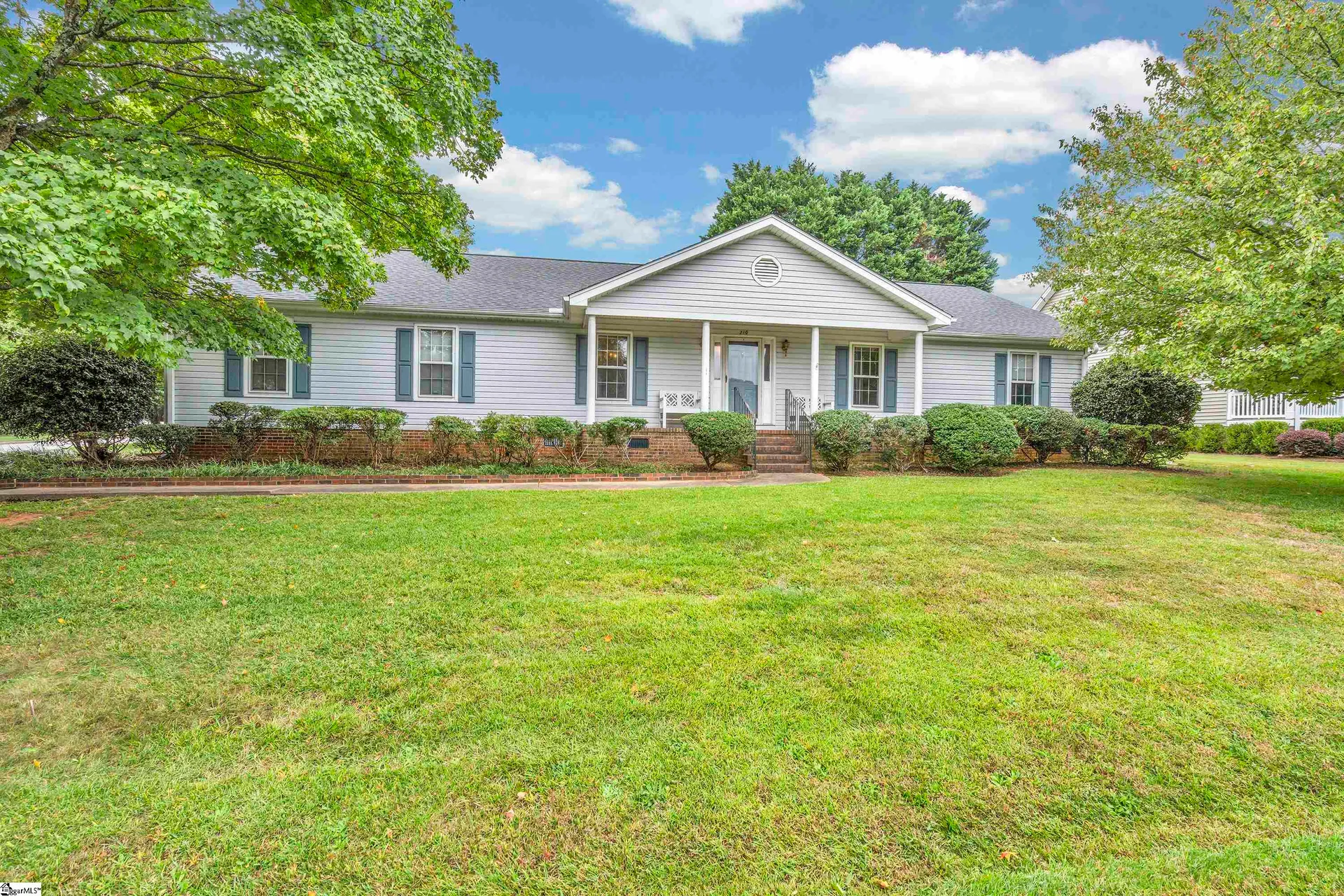 Property image 2 at 210 Spring Forest Road, Greenville, SC 29615