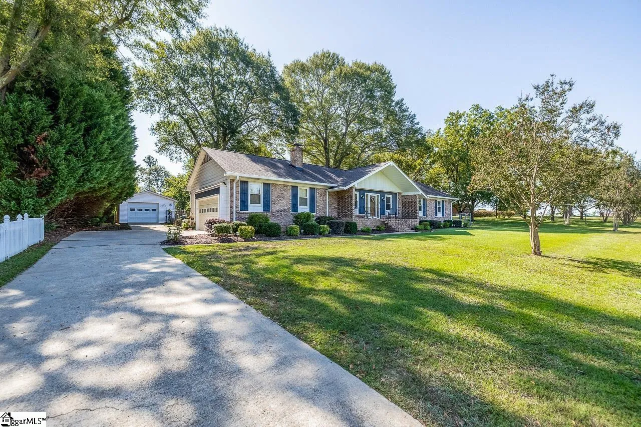 Property image 2 at 41 Terrain Drive, Greenville, SC 29605