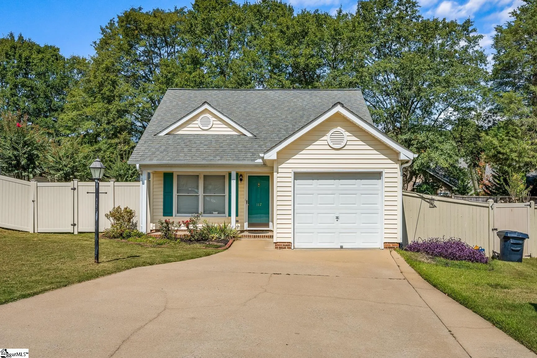 Property image 2 at 117 Brittania Circle, Anderson, SC 29621