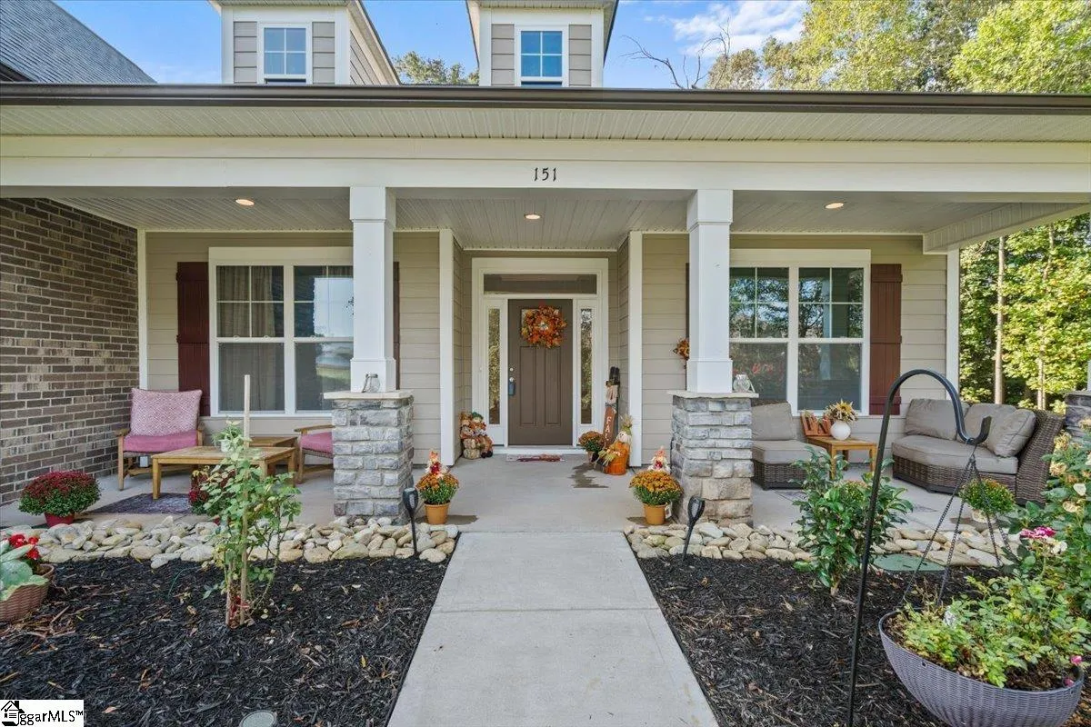 Property image 3 at 151 Braemar Knoll Drive, Greer, SC 29651