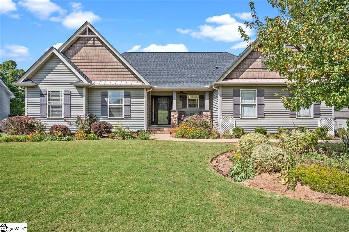 Property image 2 at 301 Tineke Way, Travelers Rest, SC 29690