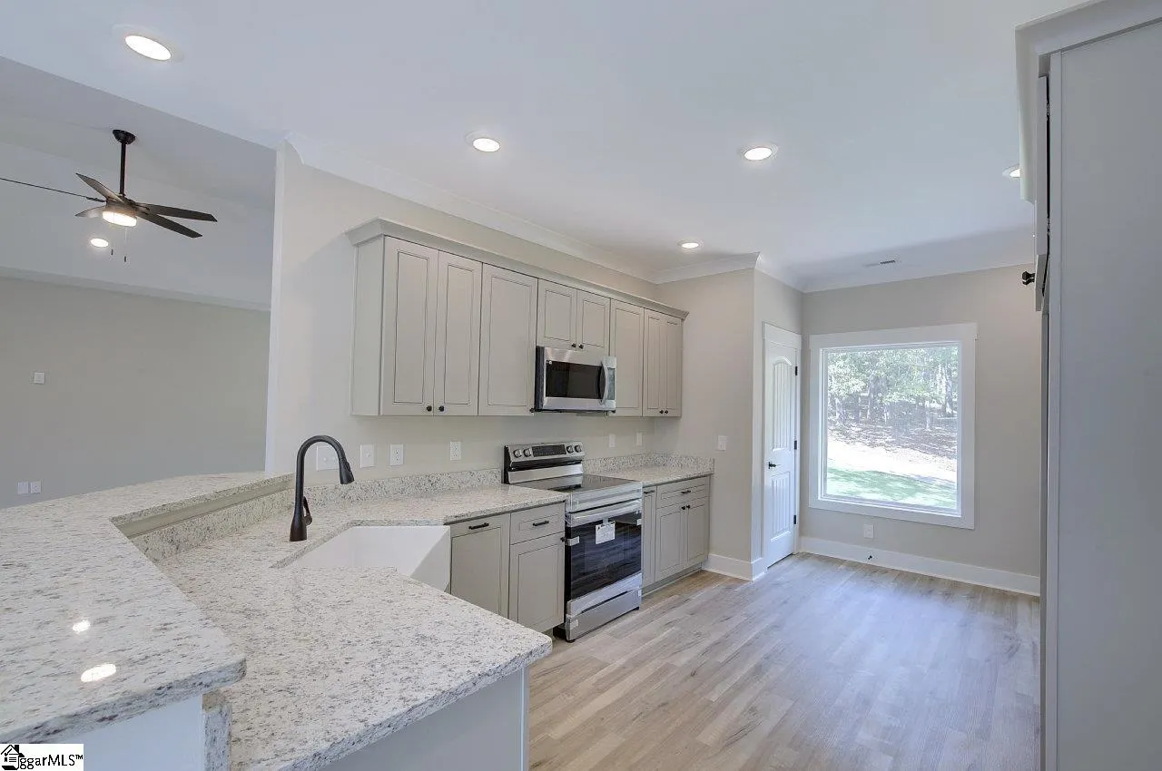 Property image 2 at 130 Whetstone Lane, Easley, SC 29640