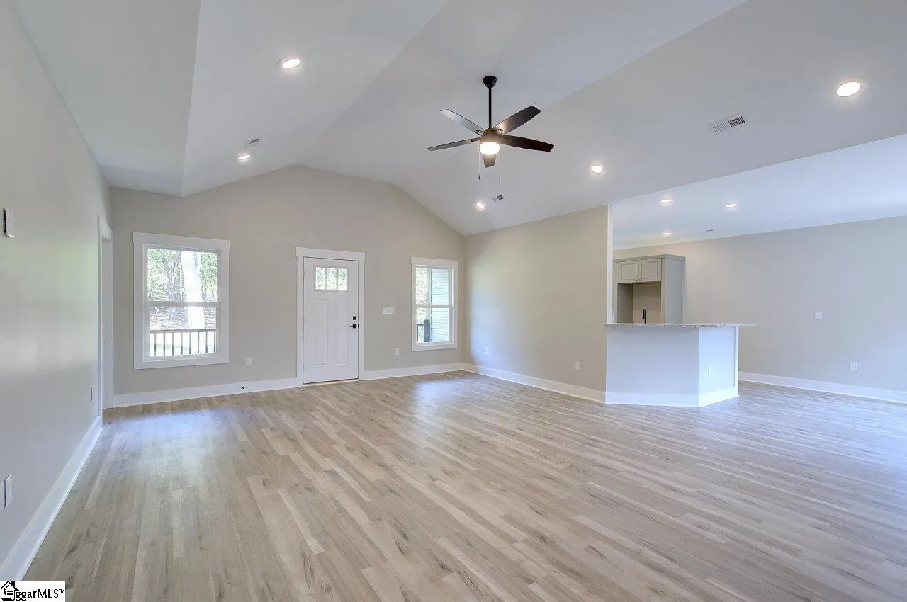 Property image 3 at 130 Whetstone Lane, Easley, SC 29640