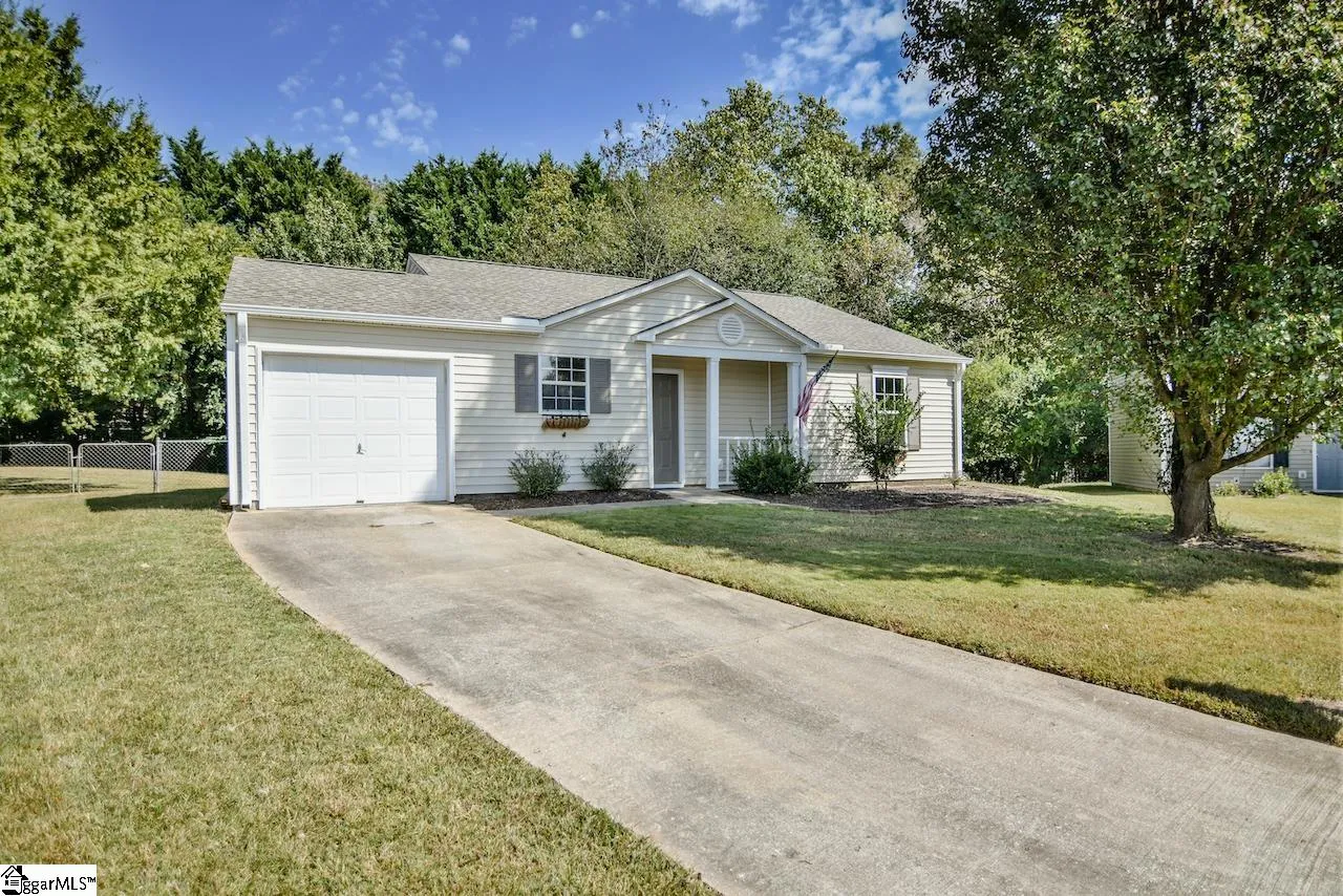 Property image 2 at 5 Hideaway Court, Simpsonville, SC 29680