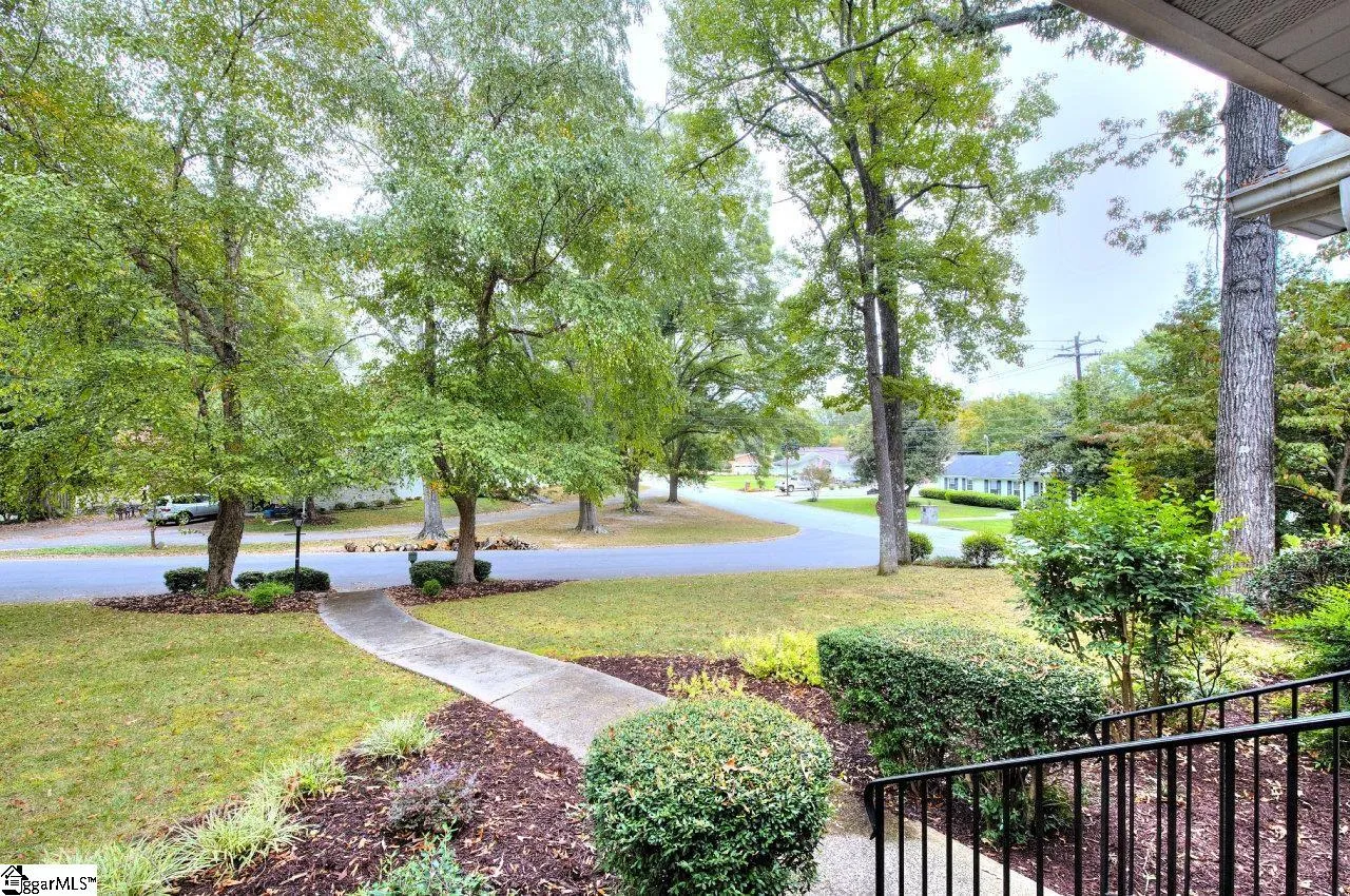 Property image 3 at 332 Arundel Road, Greenville, SC 29515