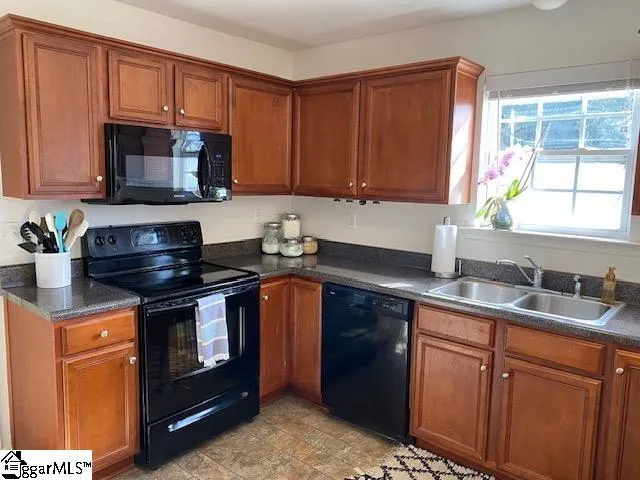 Property image 5 at 138 Maximus Drive, Greer, SC 29651