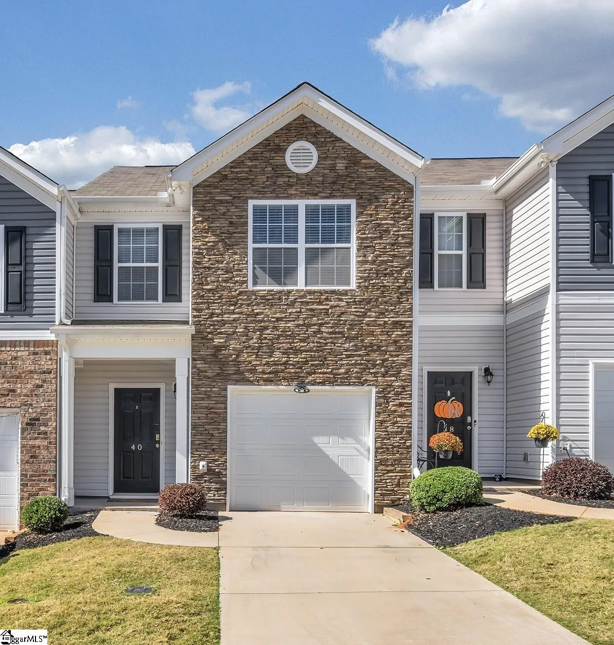 40 Moorlyn Lane