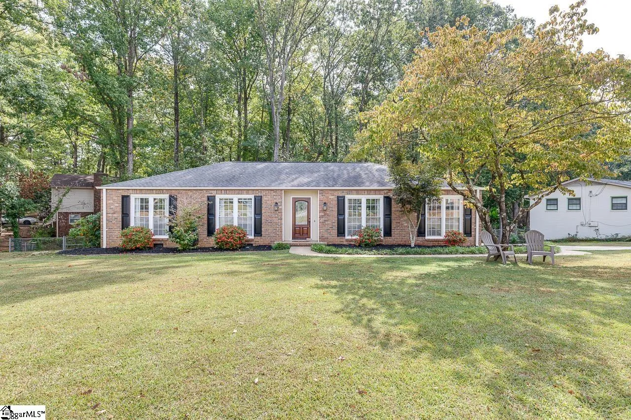 101 Beechwood Court