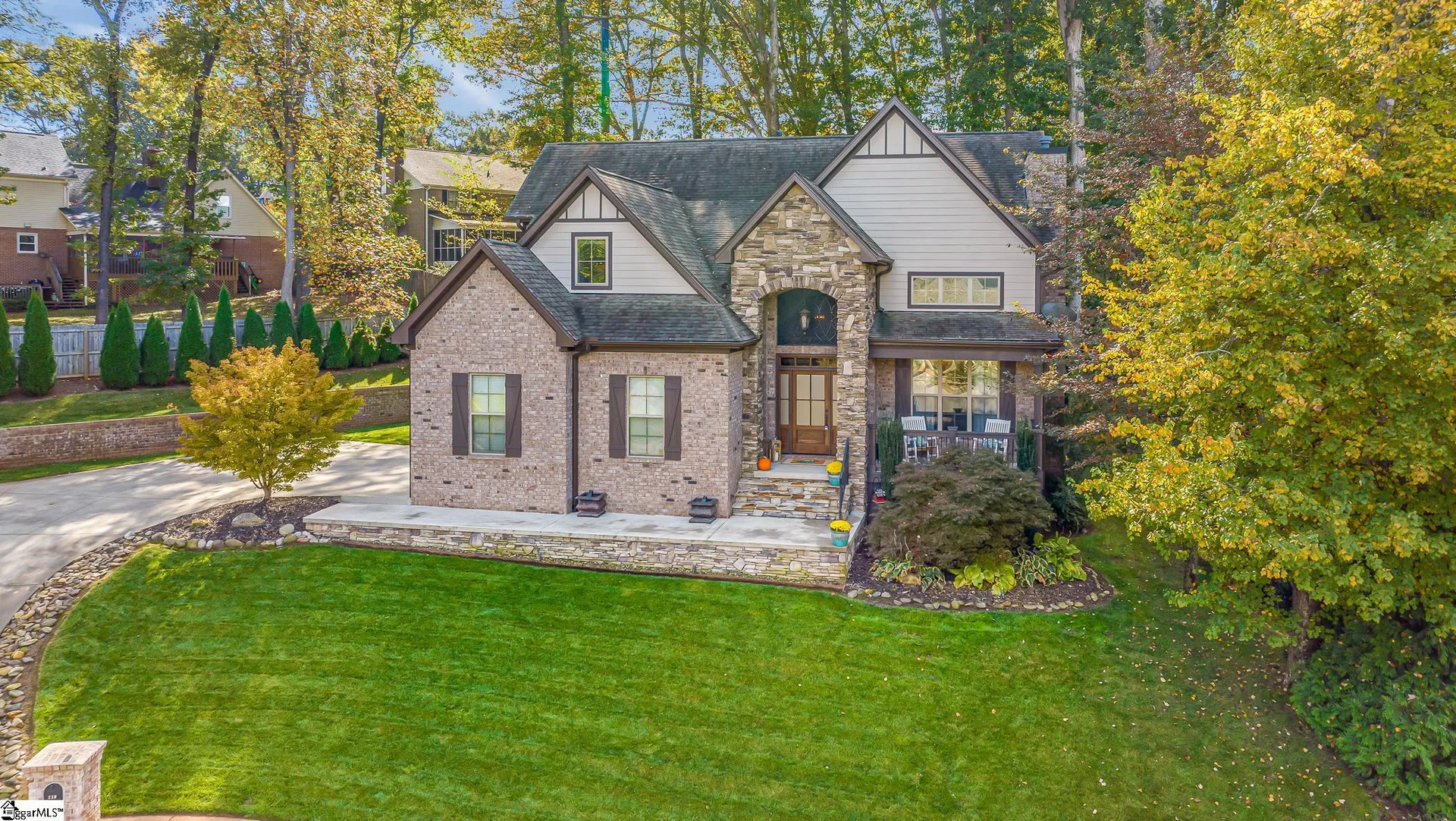 110 Breeds Hill Way