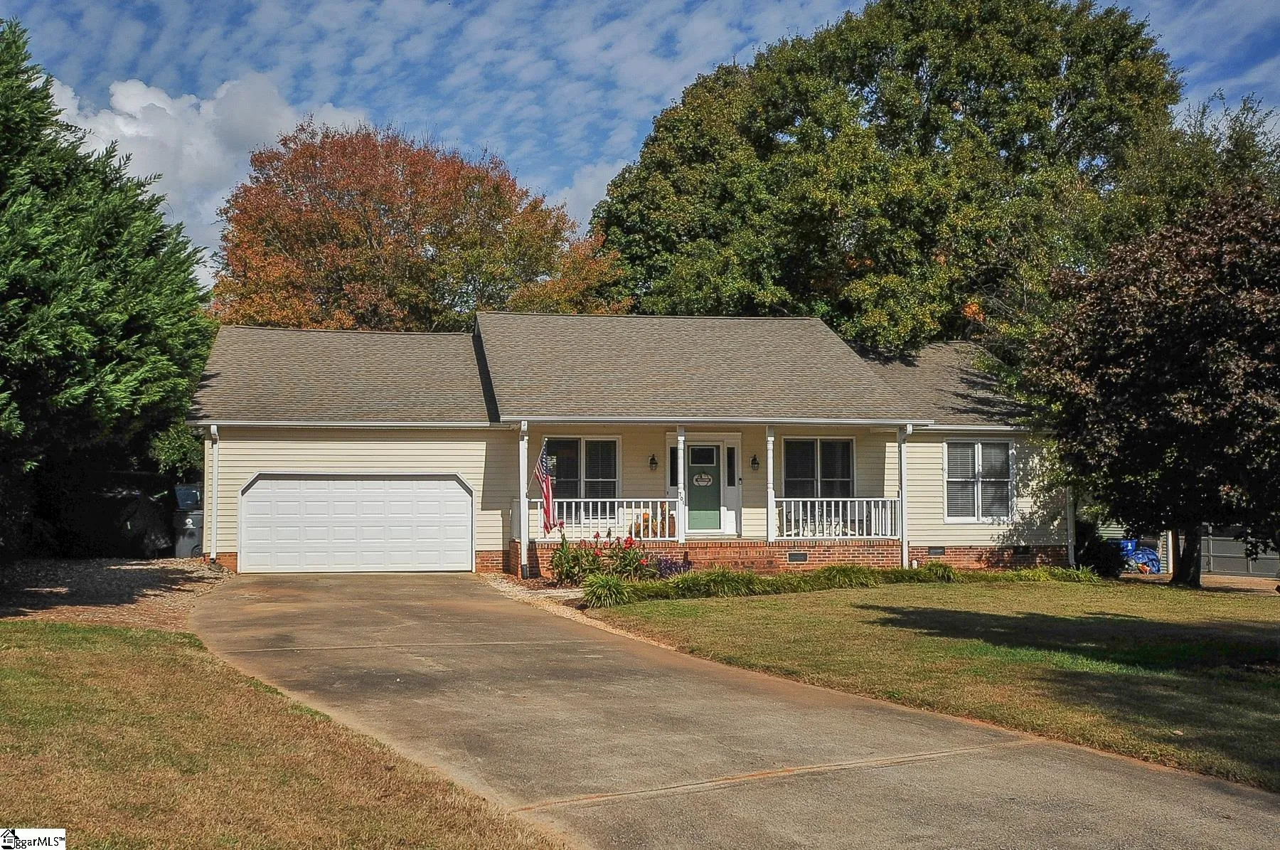 701 Pineapple Pointe
