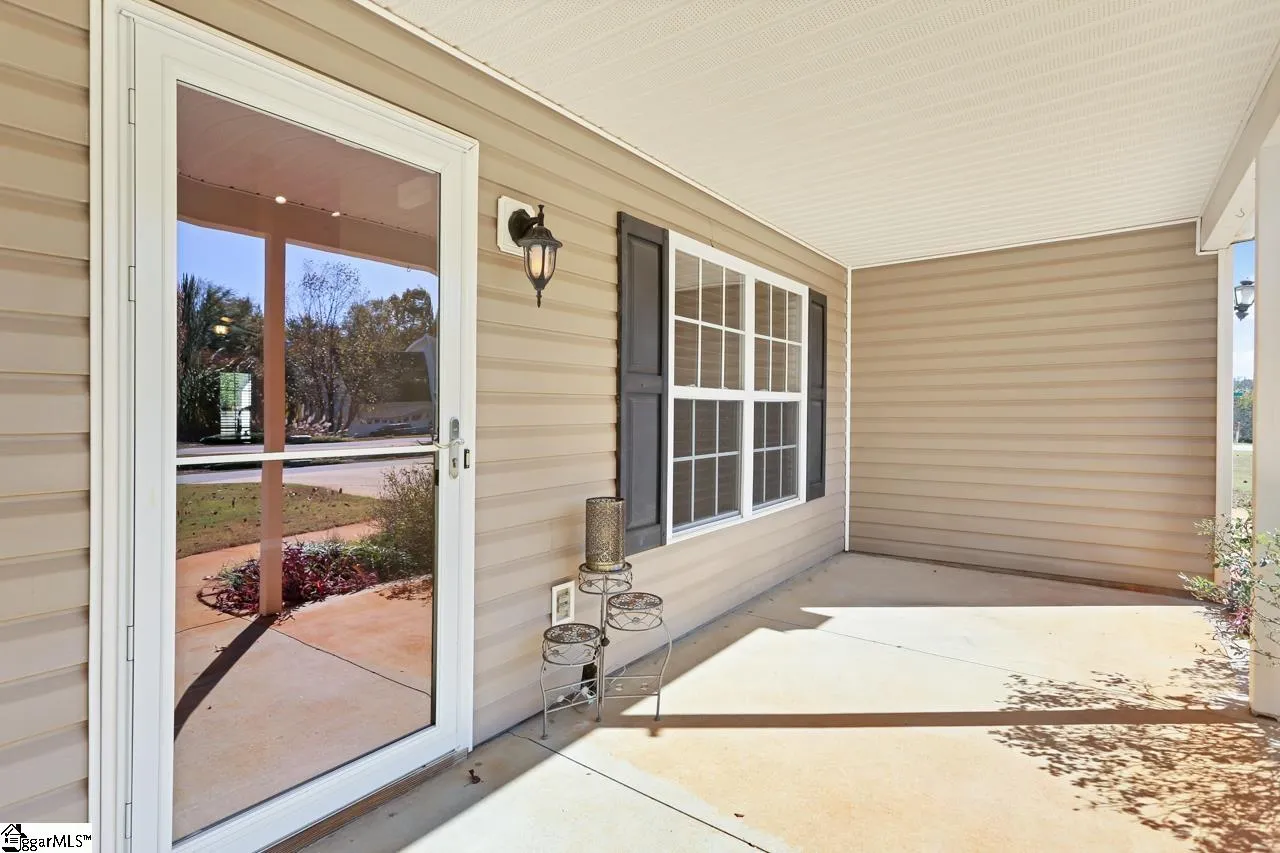 Property image 4 at 200 Haylands Trail, Taylors, SC 29687