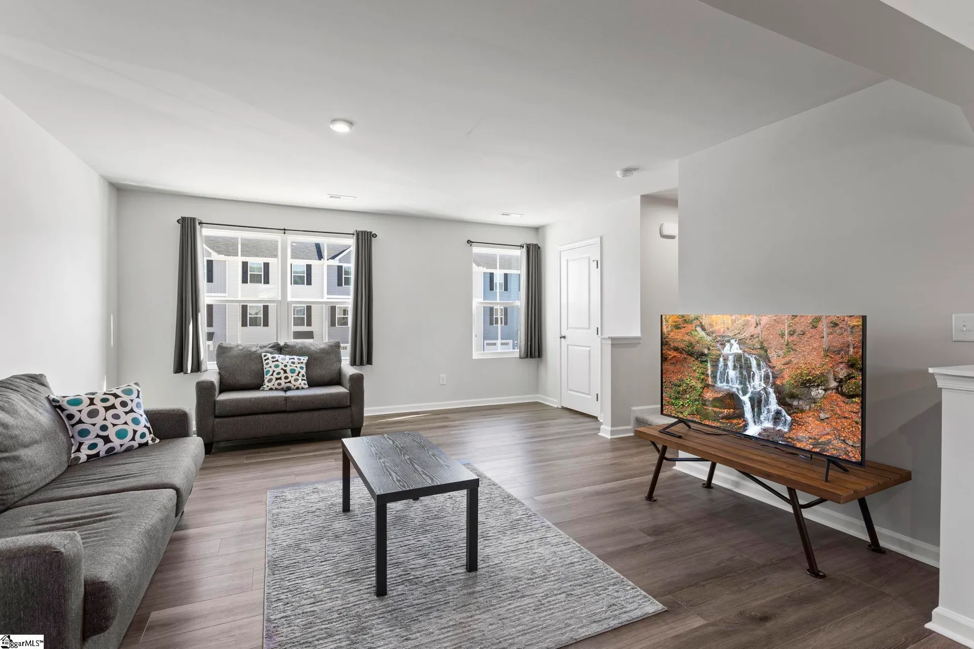 Property image 3 at 32 Verdant Leaf Way, Greenville, SC 29617