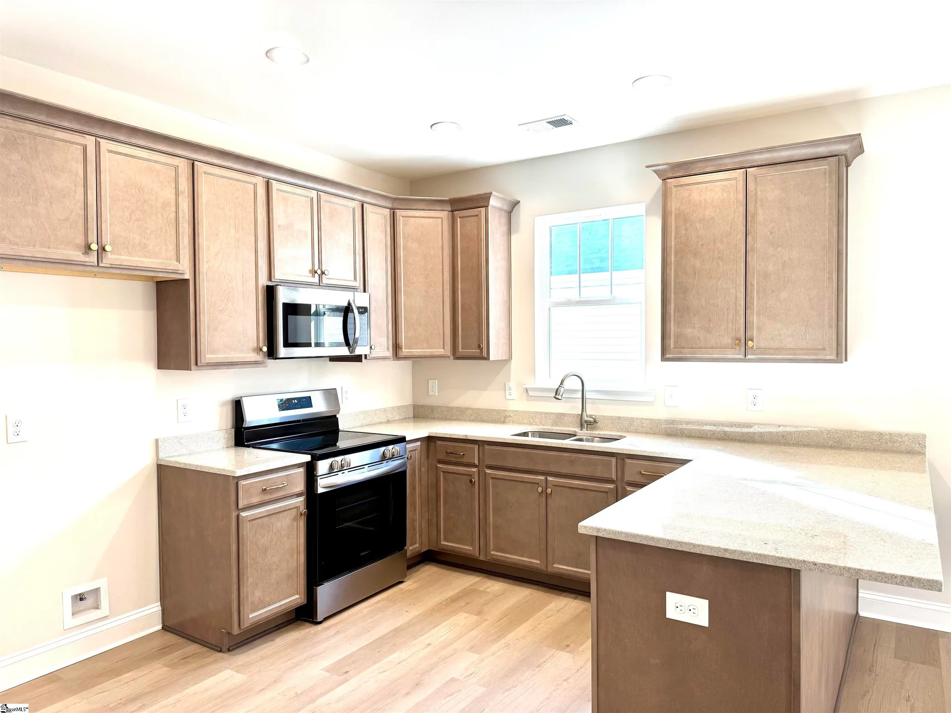 Property image 3 at 3341 Navin Trail, Roebuck, SC 29376