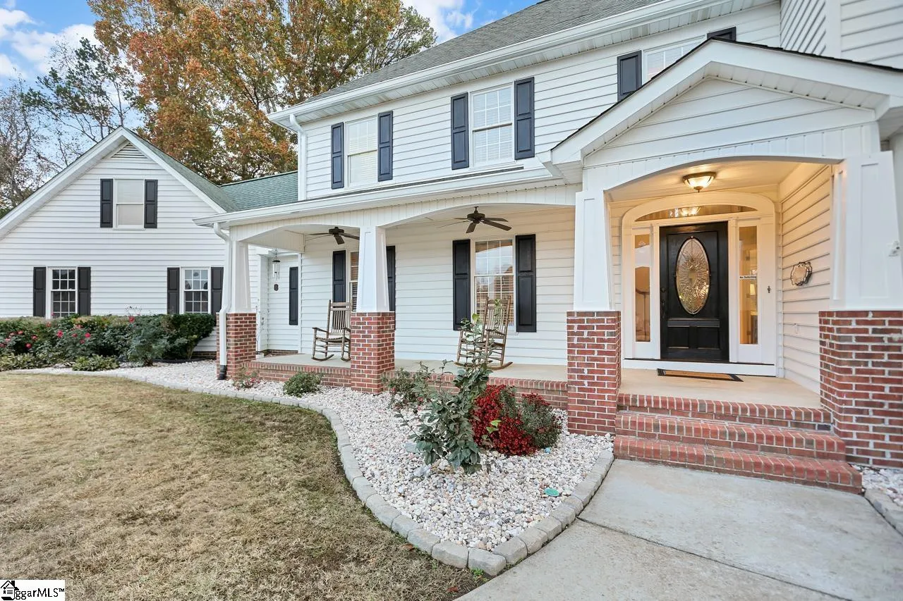 Property image 2 at 320 Viburnum Court, Simpsonville, SC 29680