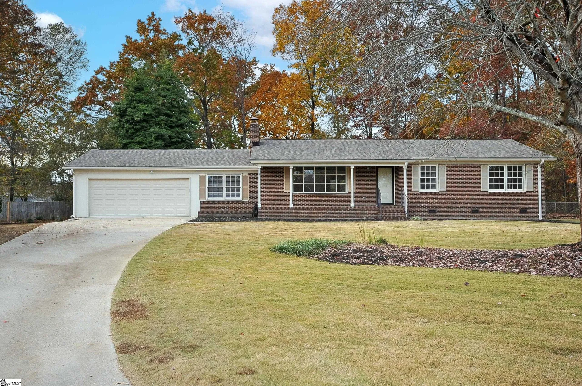 8 Heathwood Circle