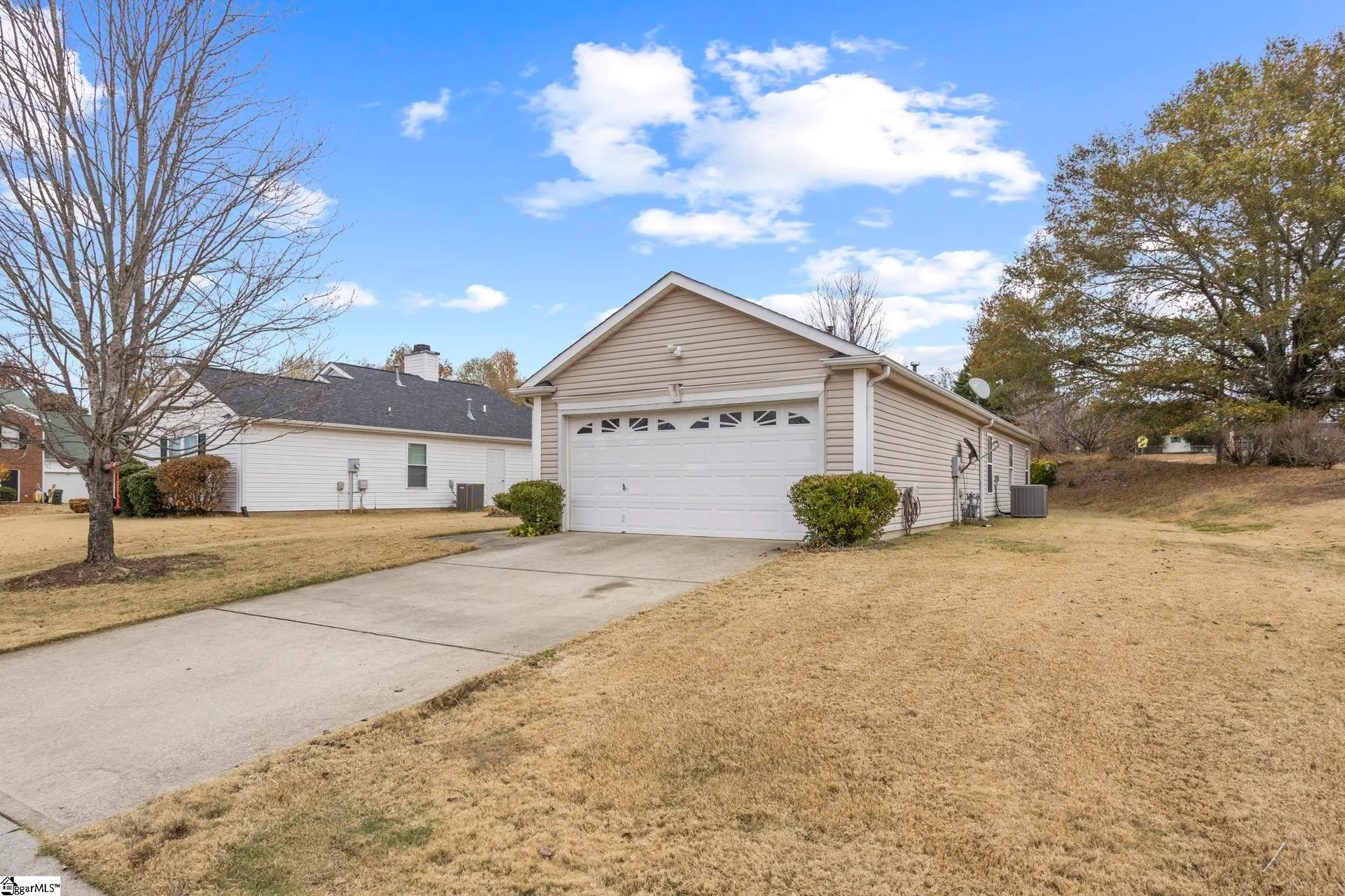 Property image 3 at 403 Hampton Ridge Drive, Greer, SC 29651