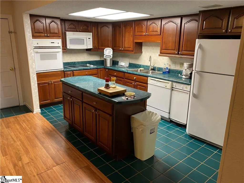 Property image 5 at 28 Anchor Point, Anderson, SC 29625