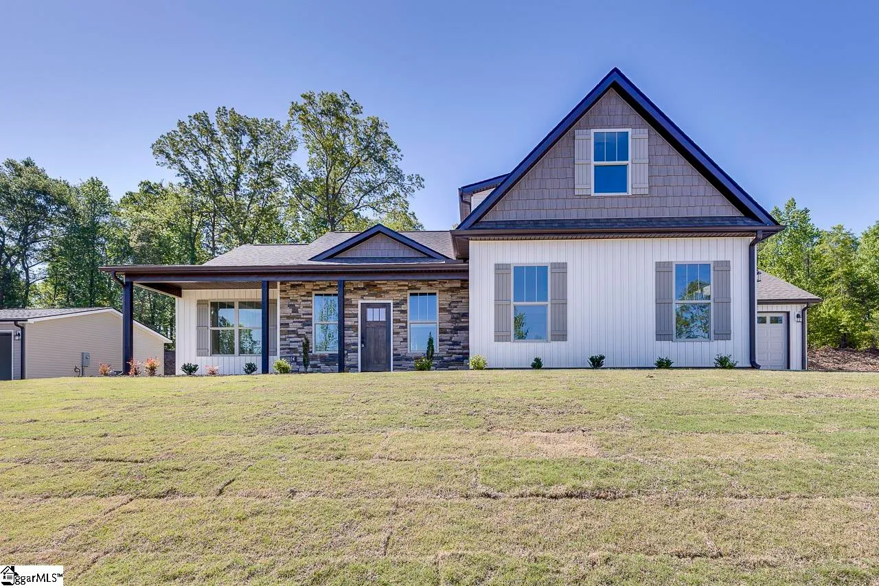 111 Inlet Pointe Drive