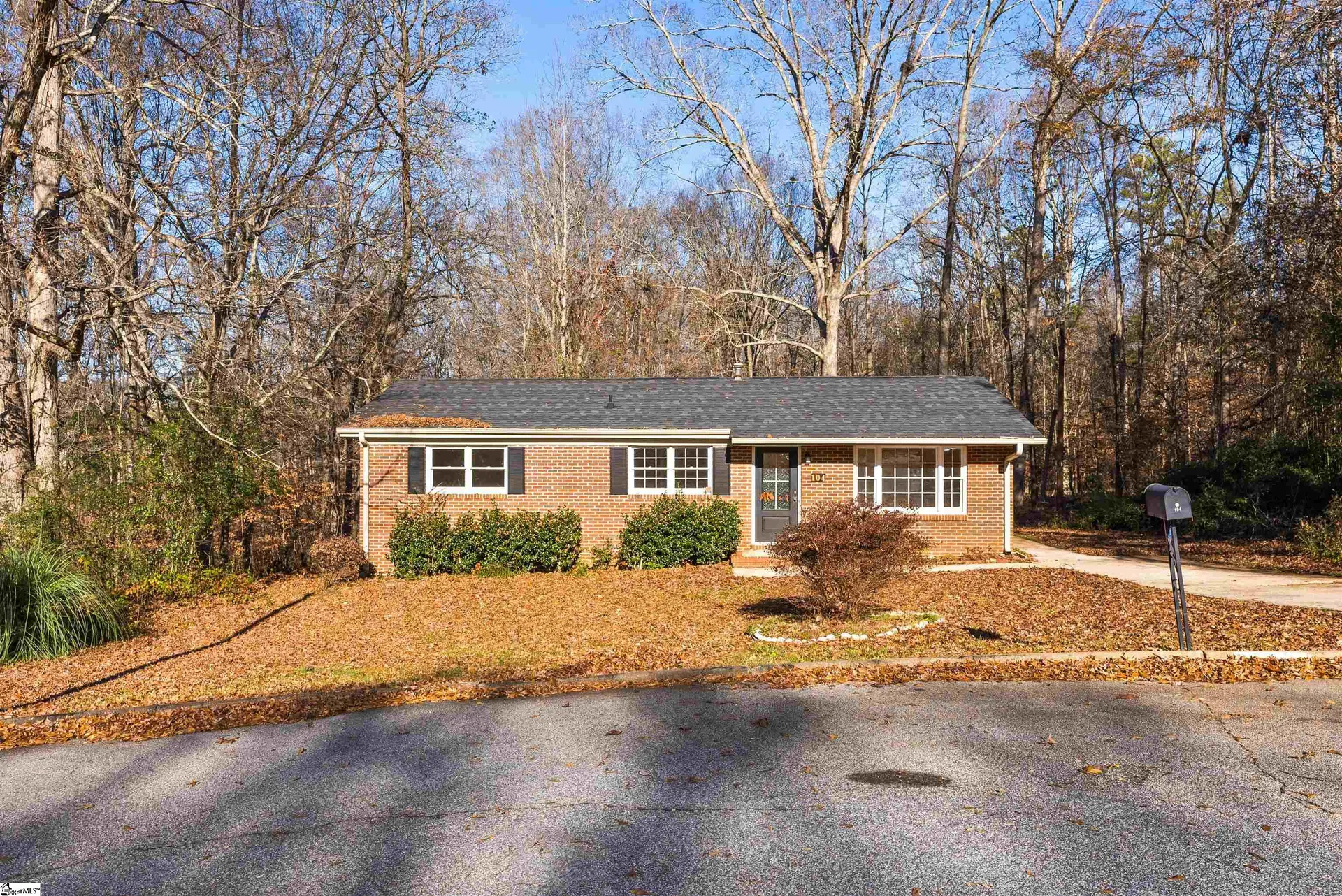 104 Cliffwood Court